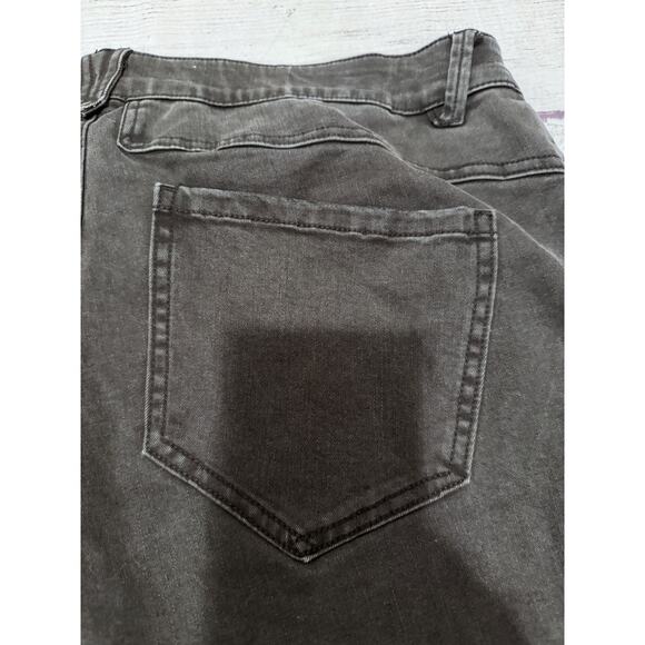 Democracy Curve Equality Mold and Hold Booty Lifting Jeans Best Boyfriend Fit - Picture 12 of 12